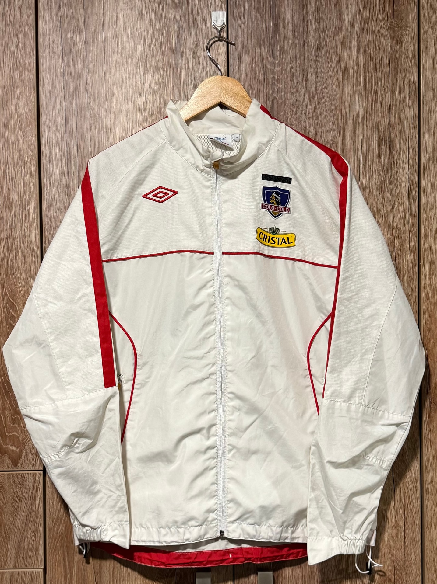 Coló coló cortaviento 2009/2010