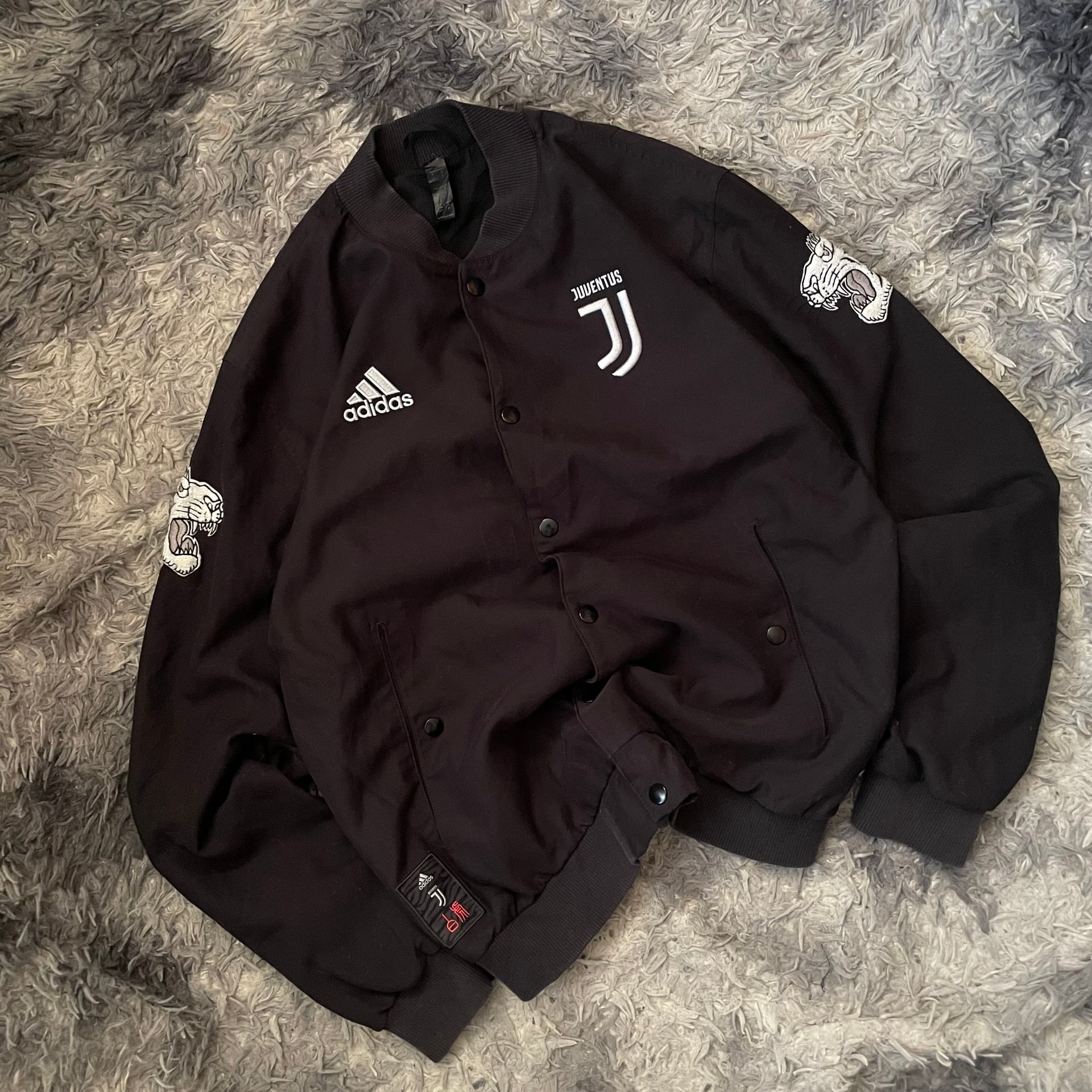 Cortavientos Juventus x Adidas 