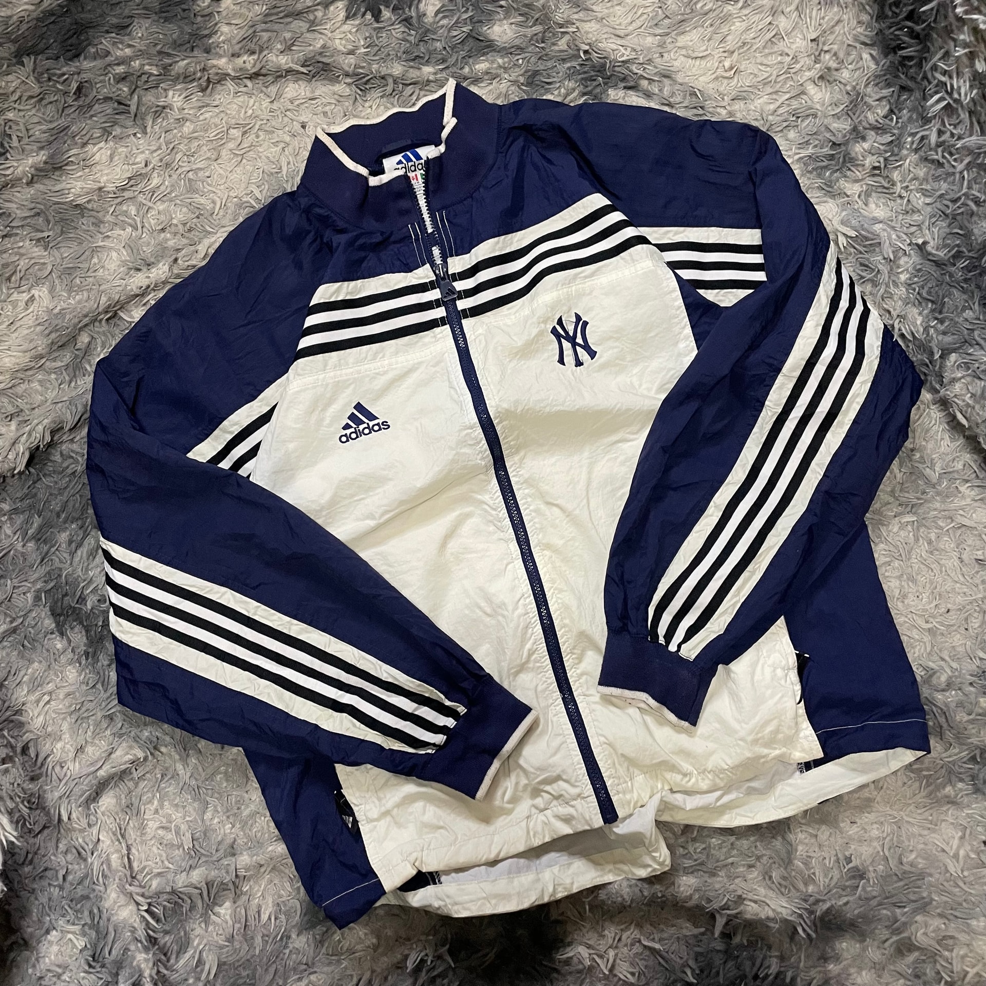 Cortavientos Yankees X Adidas