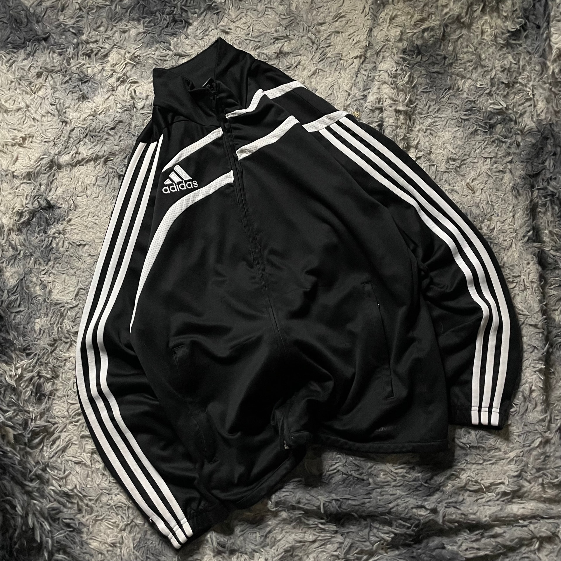 Ful zipp Adidas Black