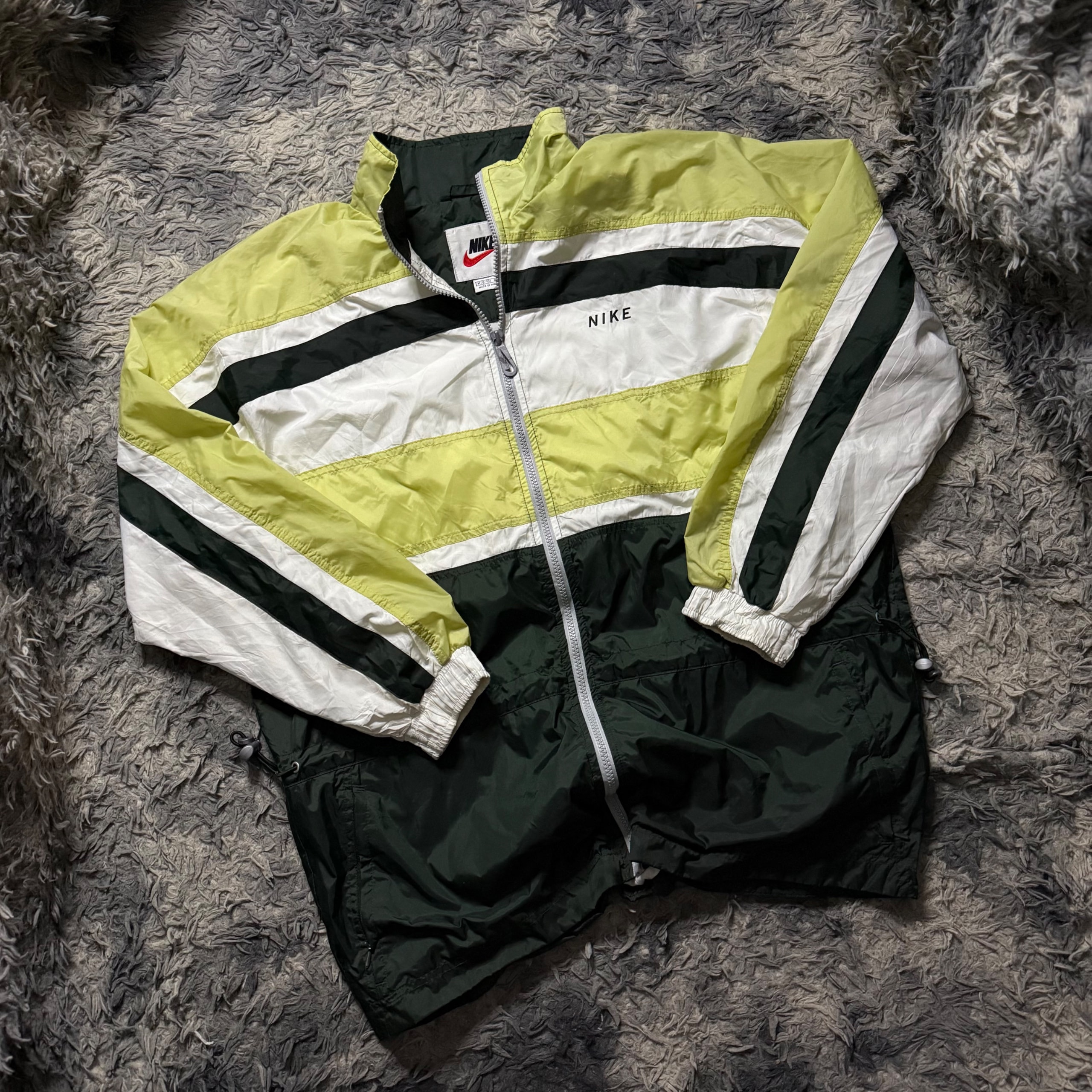 Cortavientos 90’S Nike green